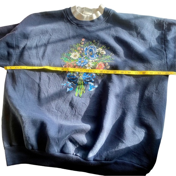 Vintage 90’s Gopher Sport Floral Crewneck Pullover Sweatshirt - Picture 8 of 11